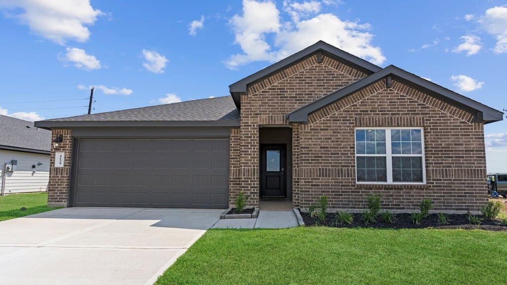4 bedroom house for sale at 3406 Blueberry Thistle Ln Fulshear 77441 - $344,990