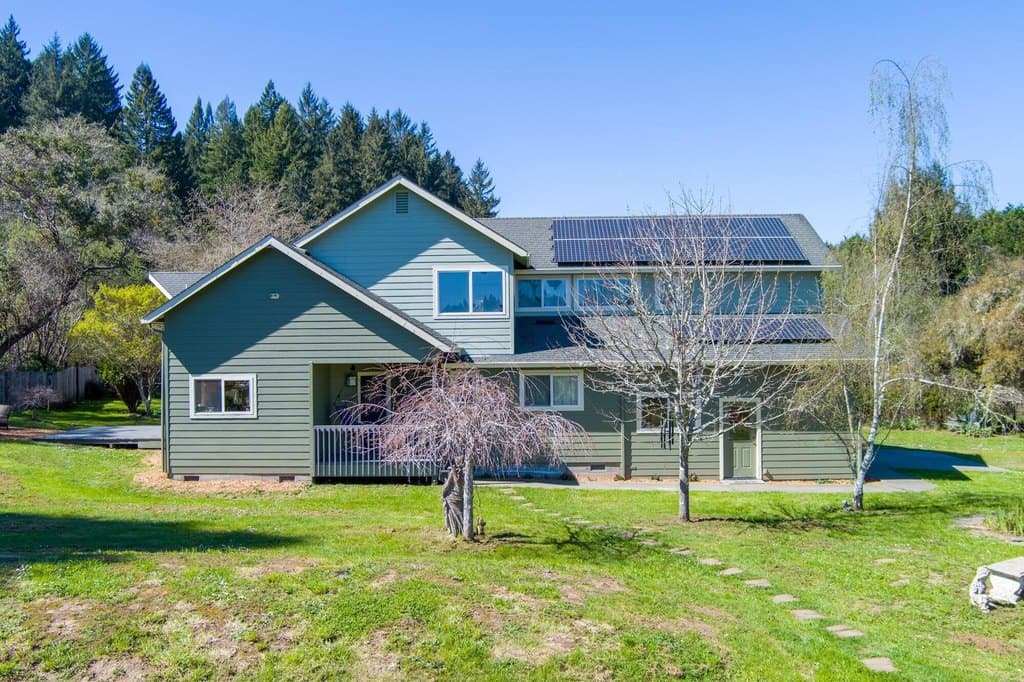 3 bedroom house for sale at 221 Russell Ln Arcata 95521 - $875,000