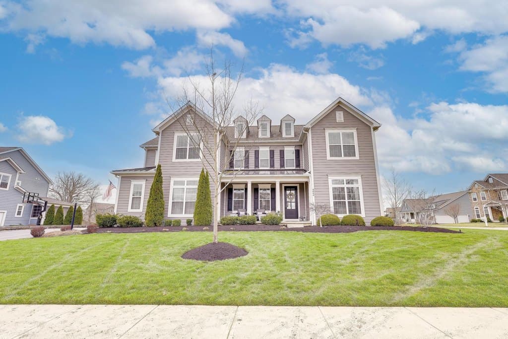 4 bedroom house for sale at 4844 Tralee Ln Westerville 43082 - $948,500