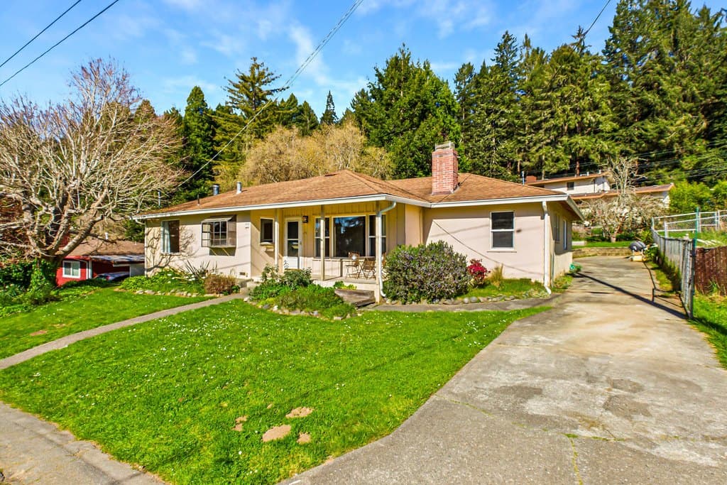 3 bedroom house for sale at 1754 Virginia Way Arcata 95521 - $559,000