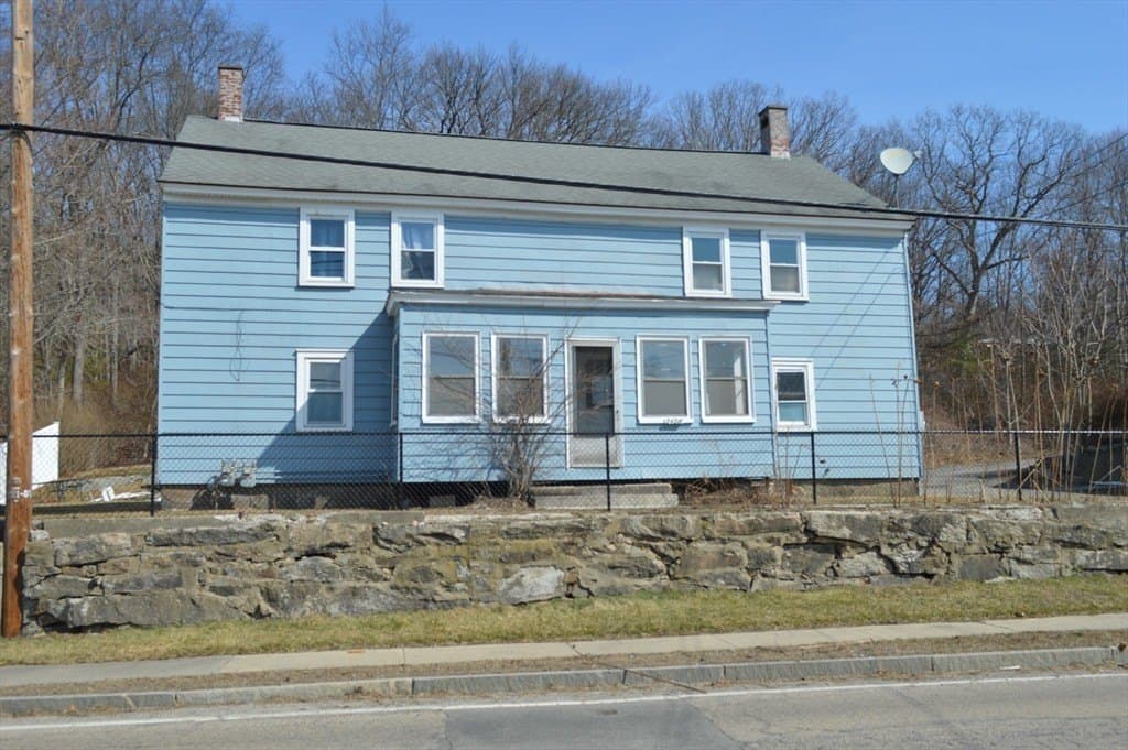 6 bedroom multi-family for sale at 2428-2430 Providence Rd Northbridge - $485,000