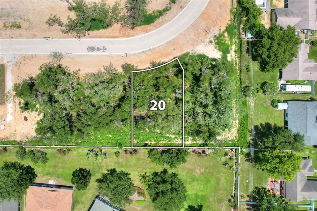 land for sale at 150 Tranquil Mirror Lake Ct Lot 20 Clermont 34711 - $250,000
