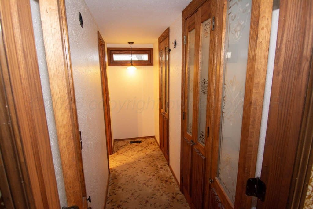 3 bedroom house for sale at 4 Windsor Rd Bishop Hills - $370,000
