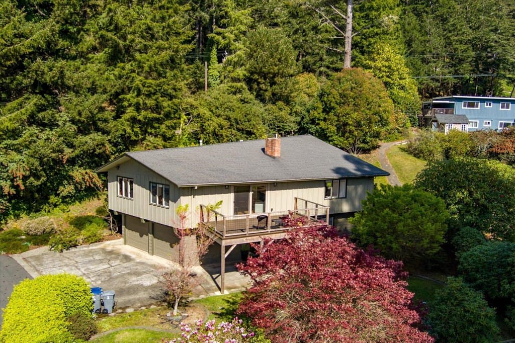 3 bedroom house for sale at 3255 Buttermilk Ln Arcata 95521 - $789,000