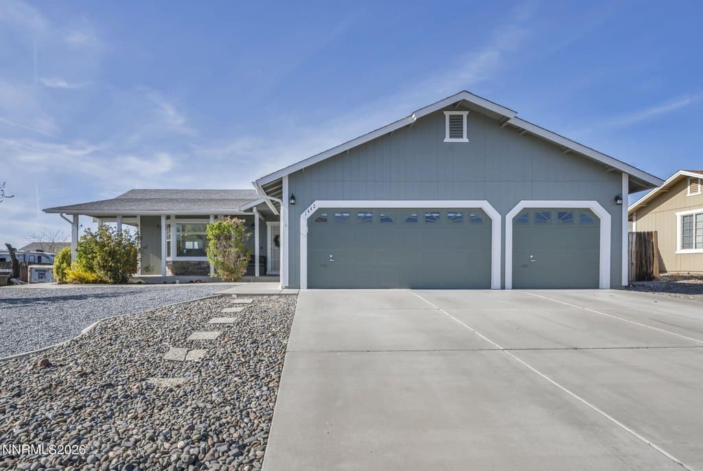 3 bedroom house for sale at 1442 Rosy Finch Dr Sparks - $549,000