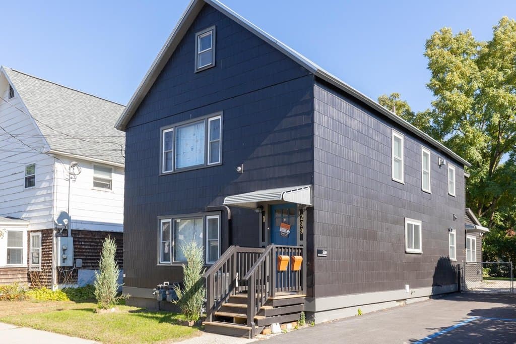 4 bedroom multi-family for sale at 299 Manhattan Dr Burlington - $675,000