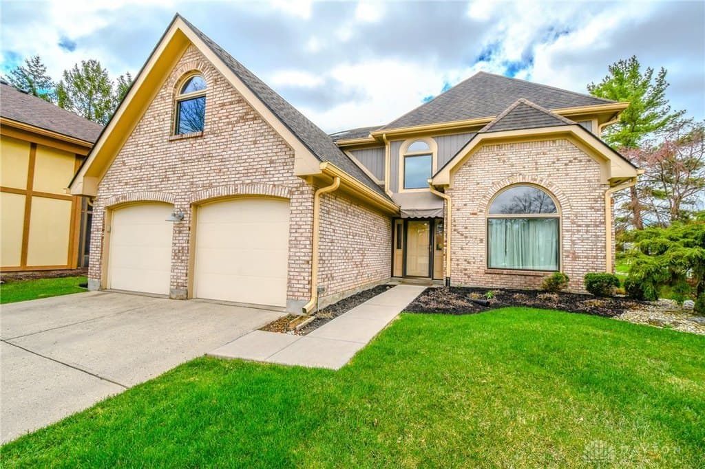 3 bedroom condo for sale at 942 Fawn Lea Trl Centerville - $399,500