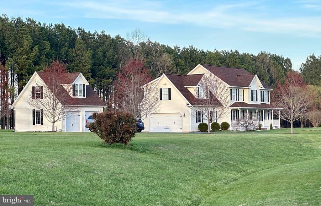 4 bedroom house for sale at 212 Claiborne Fields Dr Centreville - $695,000