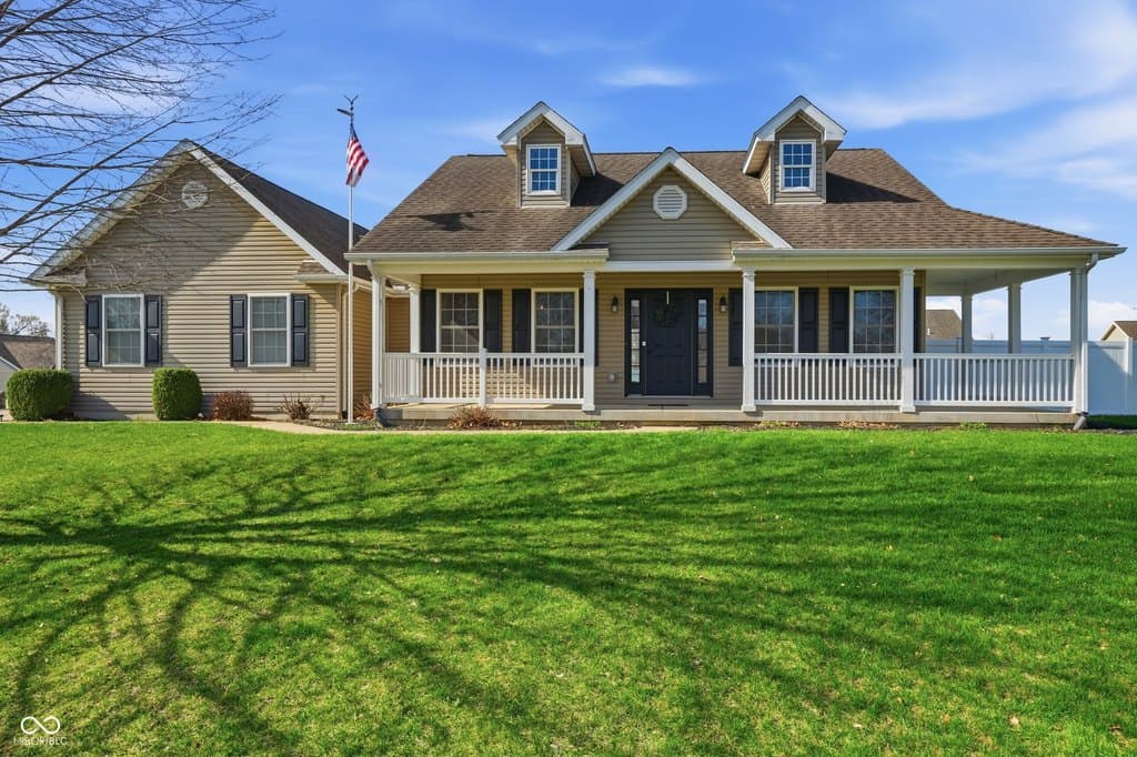 3 bedroom house for sale at 400 Deerfield Way Centerville - $285,000