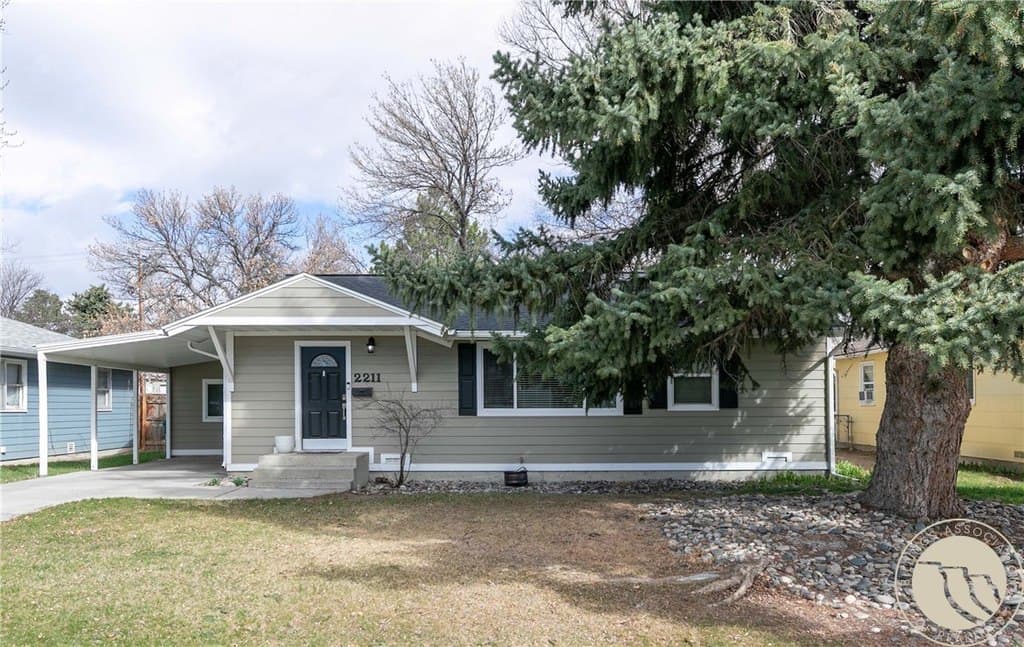 3 bedroom house for sale at 2211 Avenue B Billings - $359,900