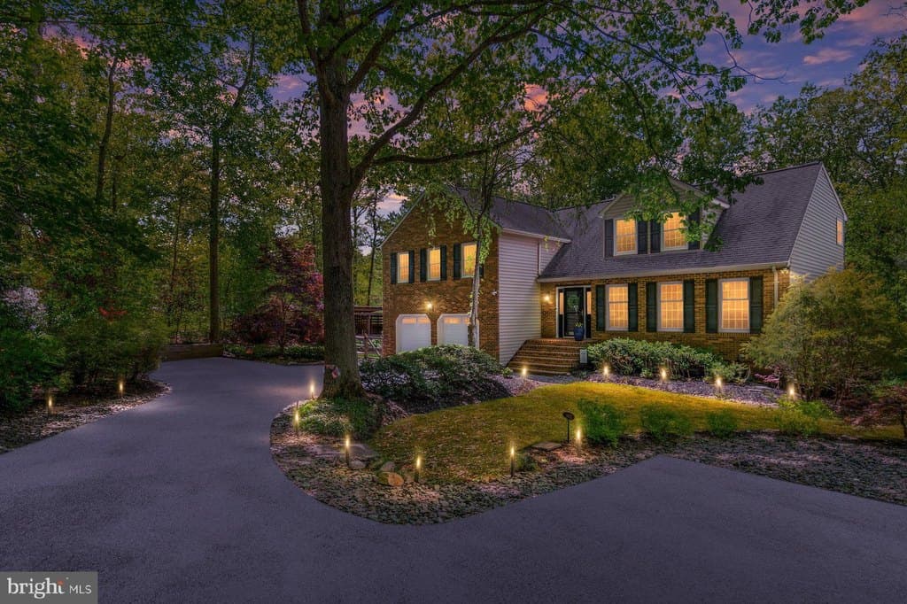 4 bedroom house for sale at 305 Charles Hall Dr Millersville 21108 - $965,000