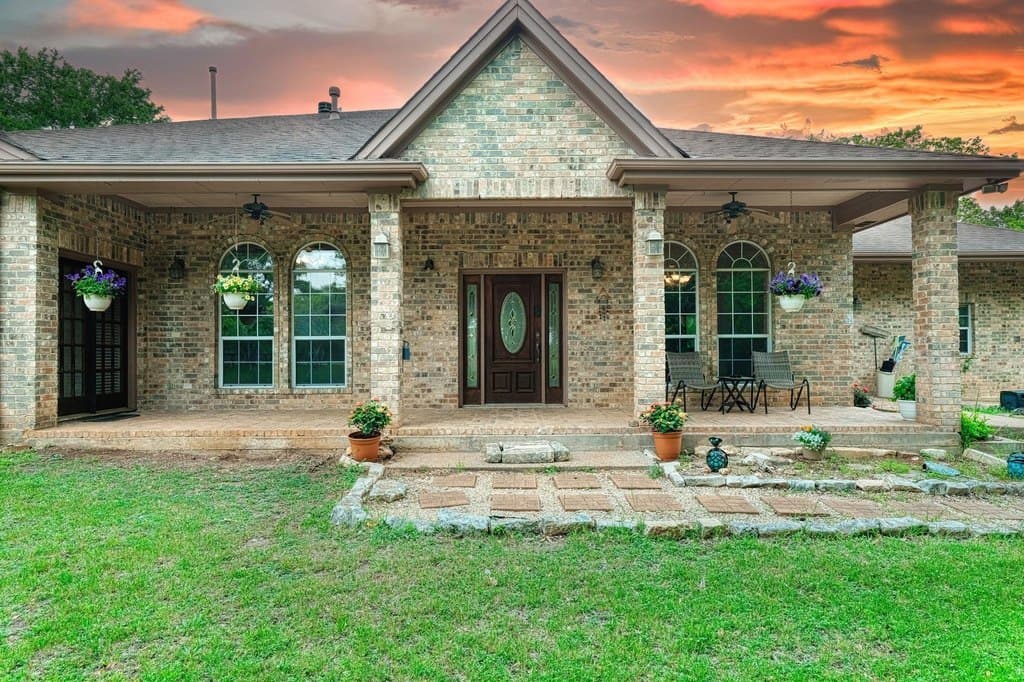 4 bedroom farm for sale at 430 Indian Hills Trl Kyle 78640 - $1,675,000