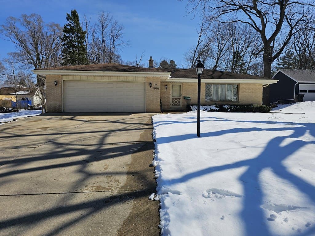 3 bedroom house for sale at 744 N 119th St Wauwatosa - $399,990