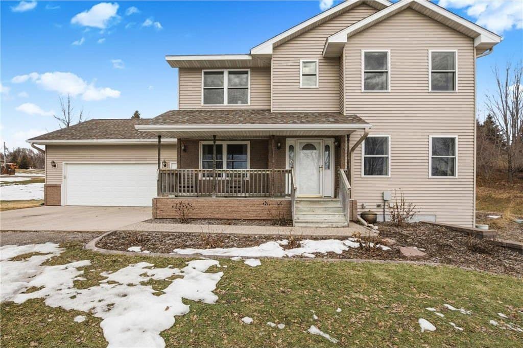 4 bedroom house for sale at 20927 Marshfield Cir Albany - $524,900