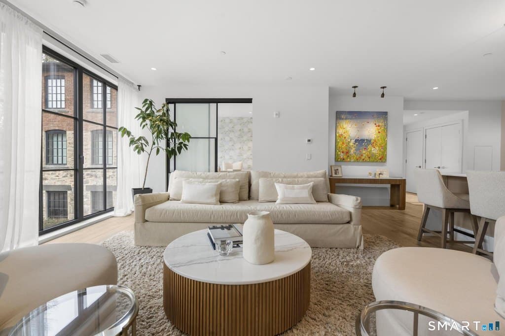 2 bedroom condo for sale at 41 Richmondville Ave Unit DUPLEX1 Westport 06880 - $2,150,000