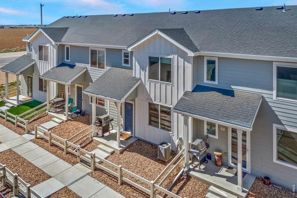 3 bedroom townhouse for sale at 620 Apache Trl Unit C2 Ault - $345,000