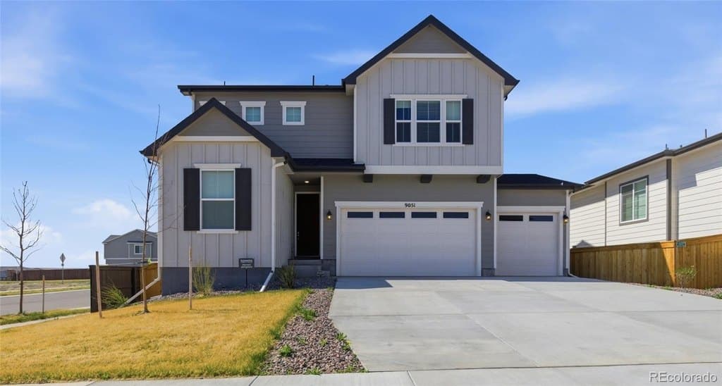 4 bedroom house for sale at 9051 Telluride Ct Commerce City 80022 - $575,000