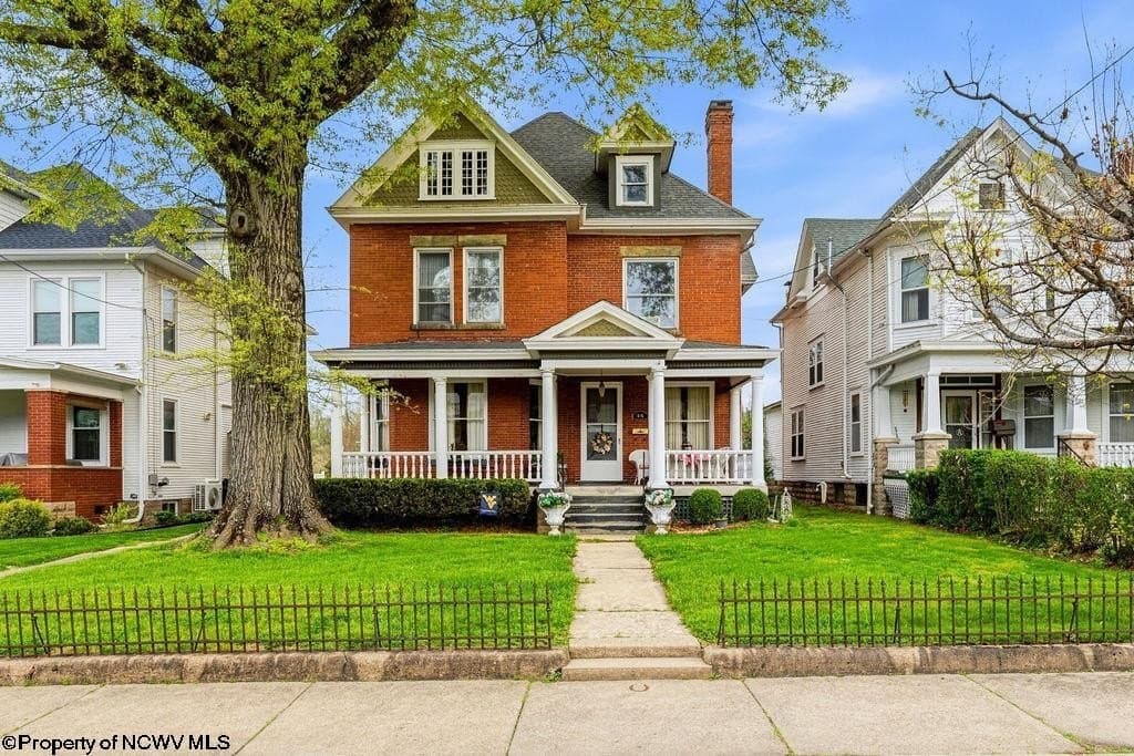 5 bedroom house for sale at 646 Mulberry Ave Clarksburg 26301 - $249,900