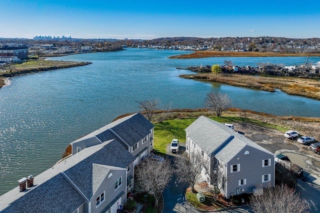 2 bedroom condo for sale at 28 Margin St Unit A Lynn 01905 - $547,000