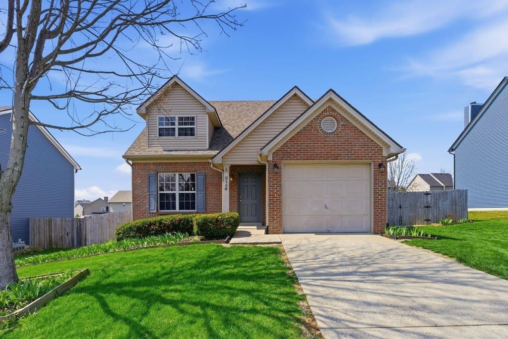 3 bedroom house for sale at 824 Aster Ct Richmond 40475 - $259,000