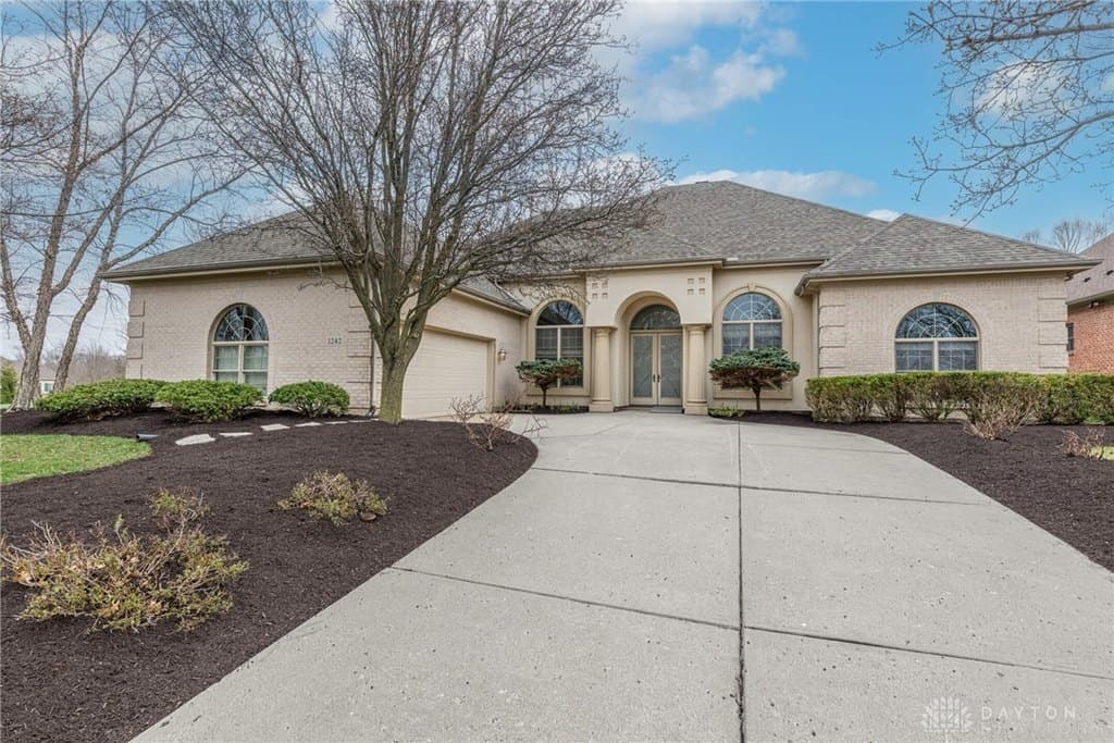 3 bedroom house for sale at 1242 Club View Dr Centerville - $650,000