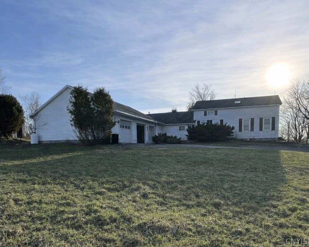 4 bedroom house for sale at 14620 State Route 178 Adams - $275,000