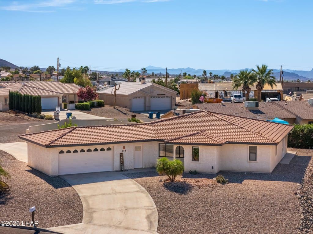 2 bedroom house for sale at 256 Geronimo Blvd Lake Havasu City 86404 - $389,000