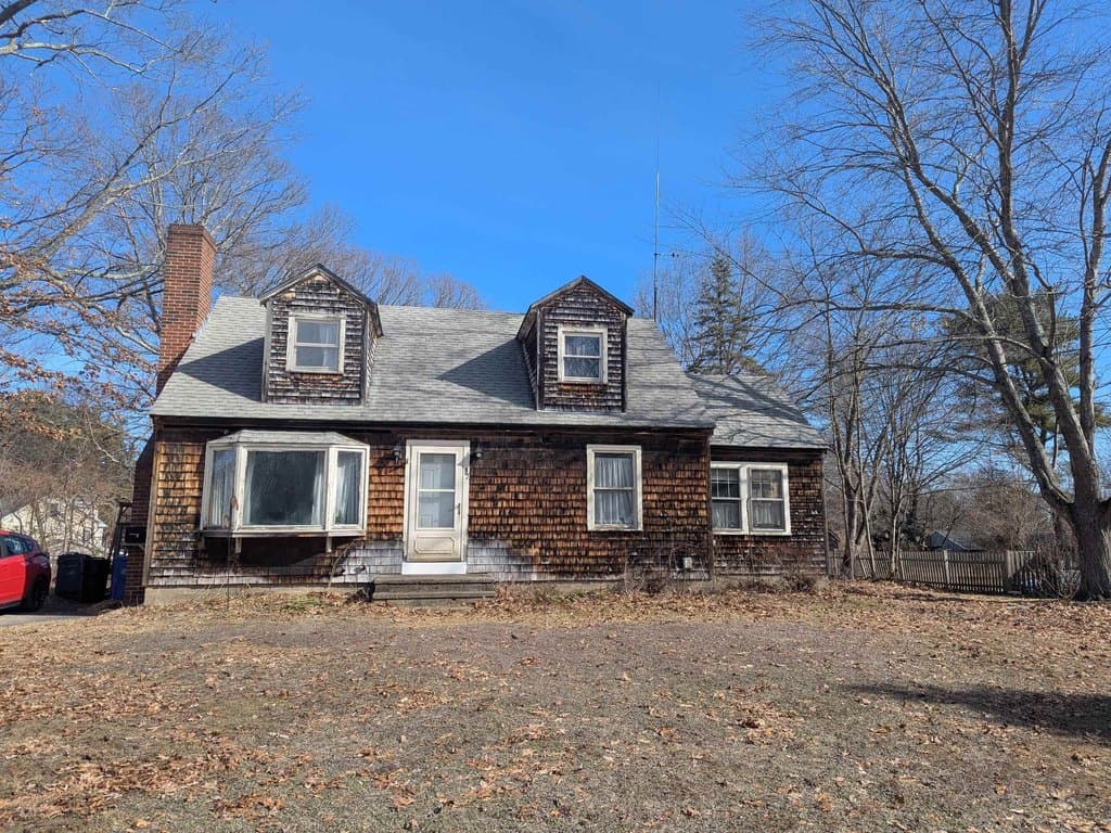 3 bedroom house for sale at 37 Wilson Rd Portsmouth 03801 - $599,000