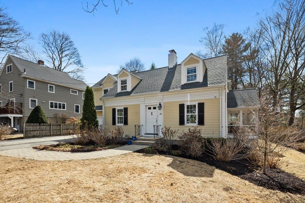 4 bedroom house for sale at 31 Fuller Rd Lexington 02420 - $1,488,000