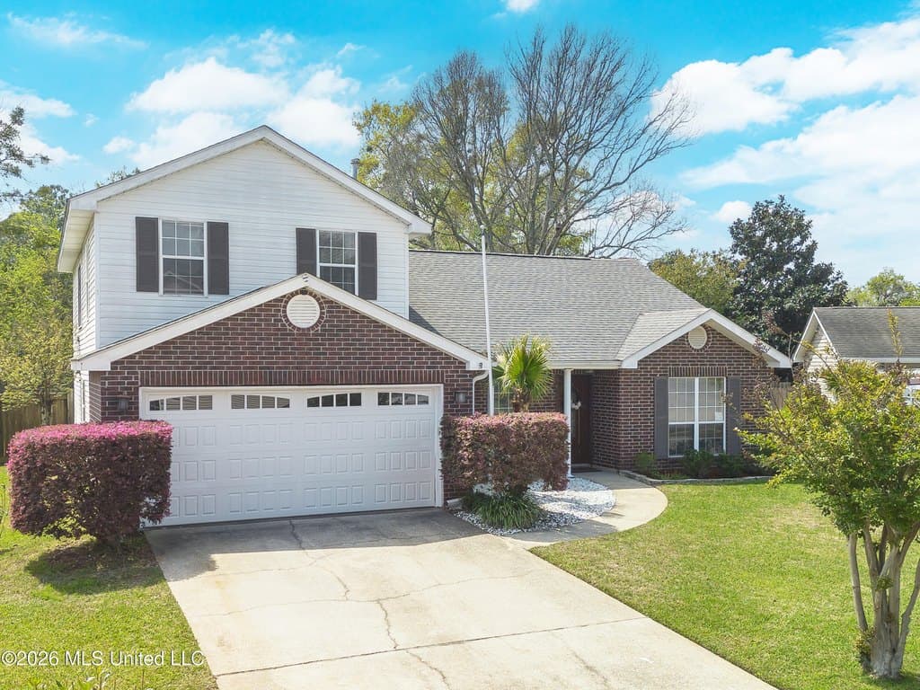 4 bedroom house for sale at 2071 Stone Bridge Dr Biloxi 39532 - $349,900