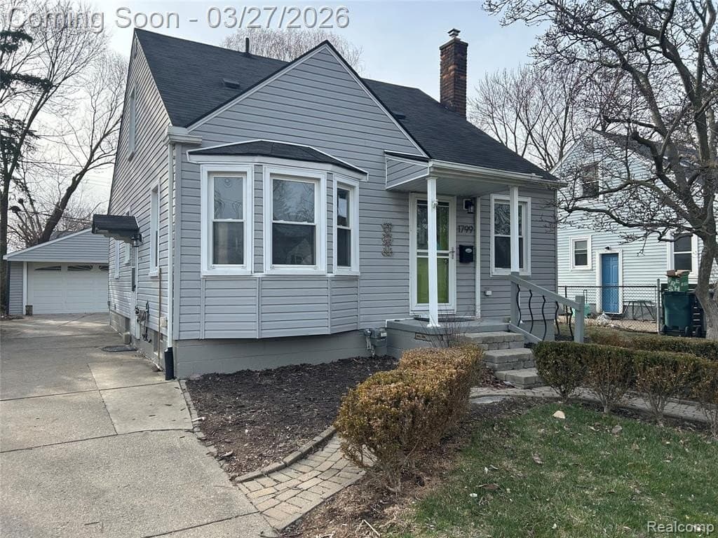 3 bedroom house for sale at 1799 Phillips Ave Berkley - $365,000