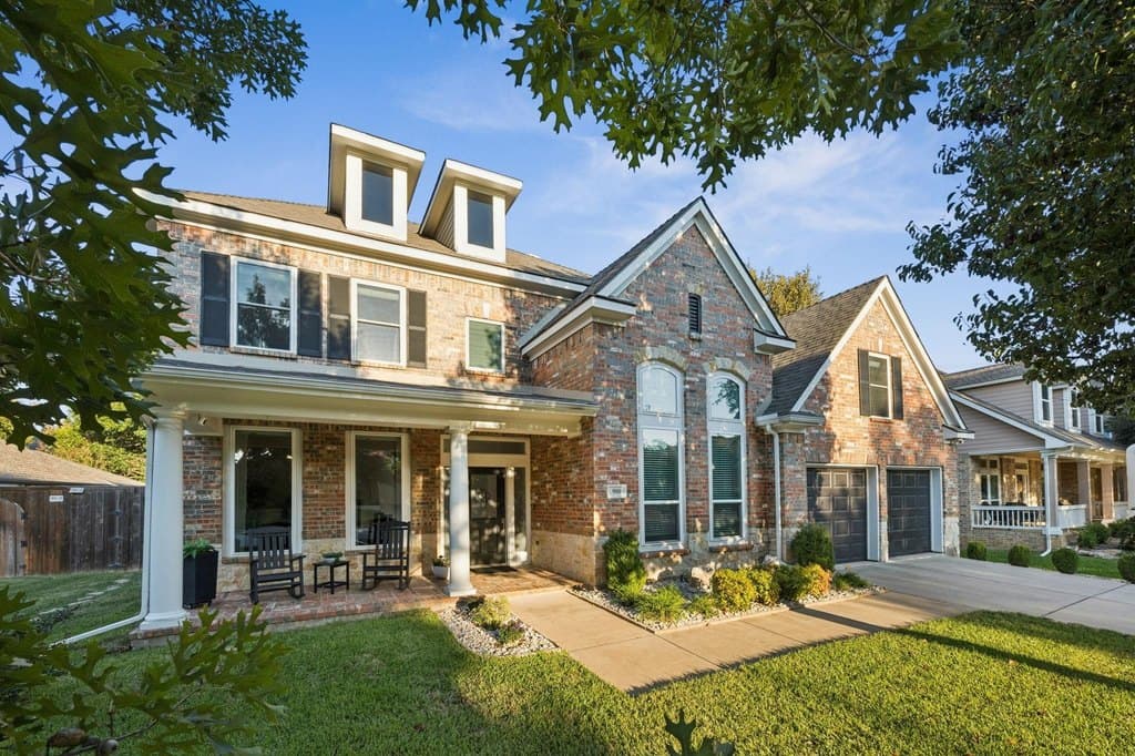 4 bedroom house for sale at 900 Water Oak Dr Grapevine 76051 - $924,500
