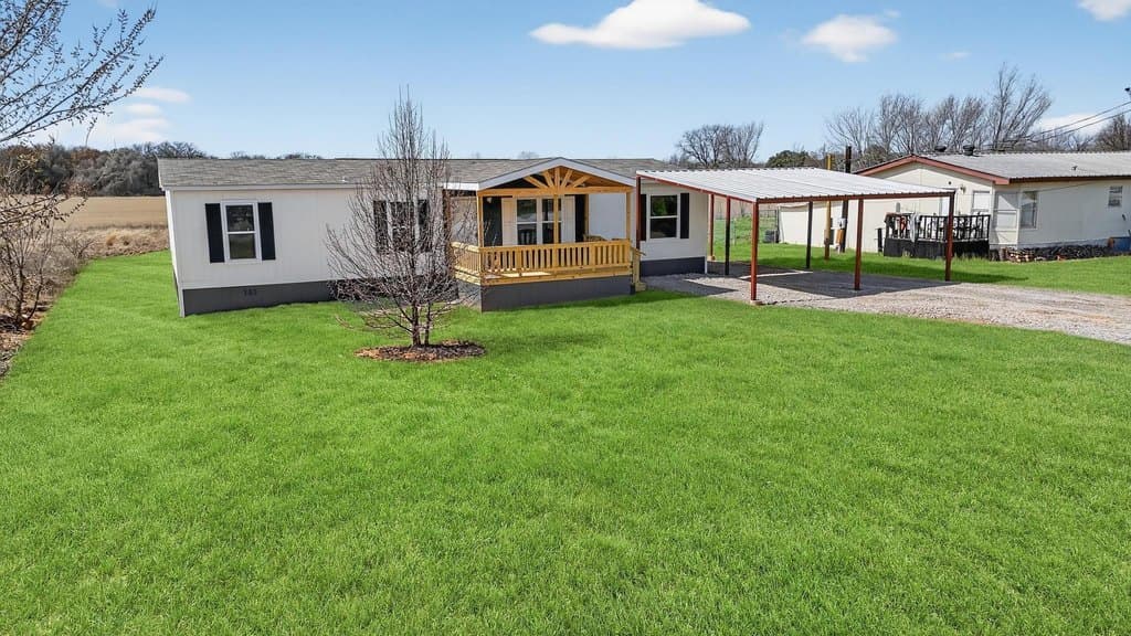 4 bedroom house for sale at 309 Rhett Ct Aurora - $289,990