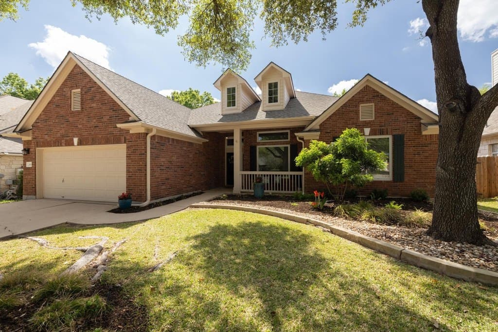 4 bedroom house for sale at 2611 Henley Dr Round Rock - $650,000