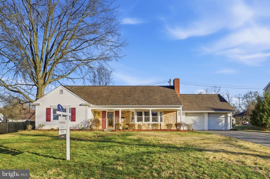 4 bedroom house for sale at 12413 Sarah Ln Bowie - $625,000