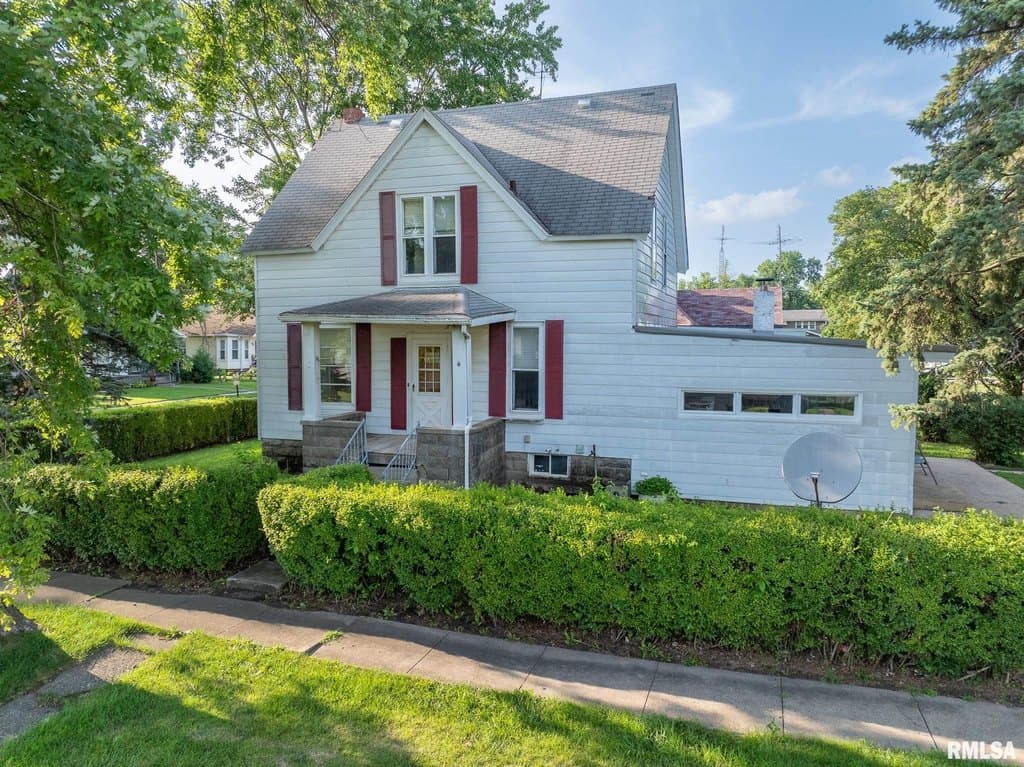 3 bedroom house for sale at 407 W Martin St Abingdon - $54,900