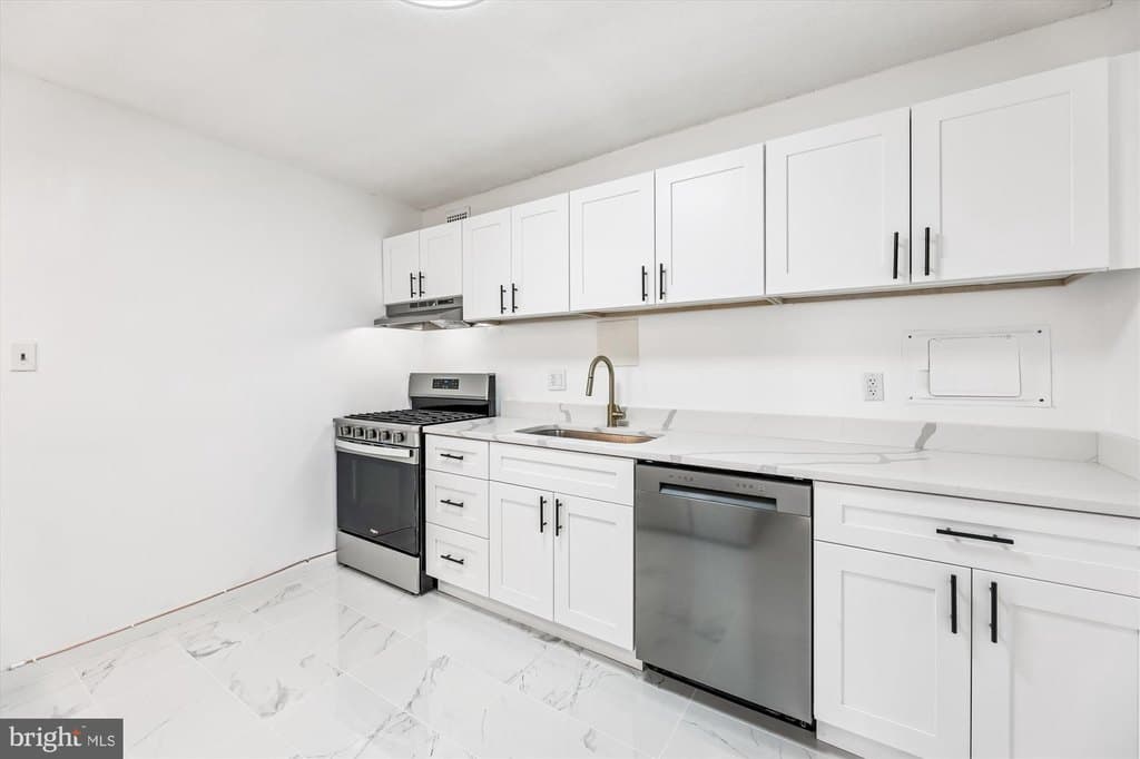 3 bedroom condo for sale at 1836 Metzerott Rd Apt T3 Adelphi - $189,000