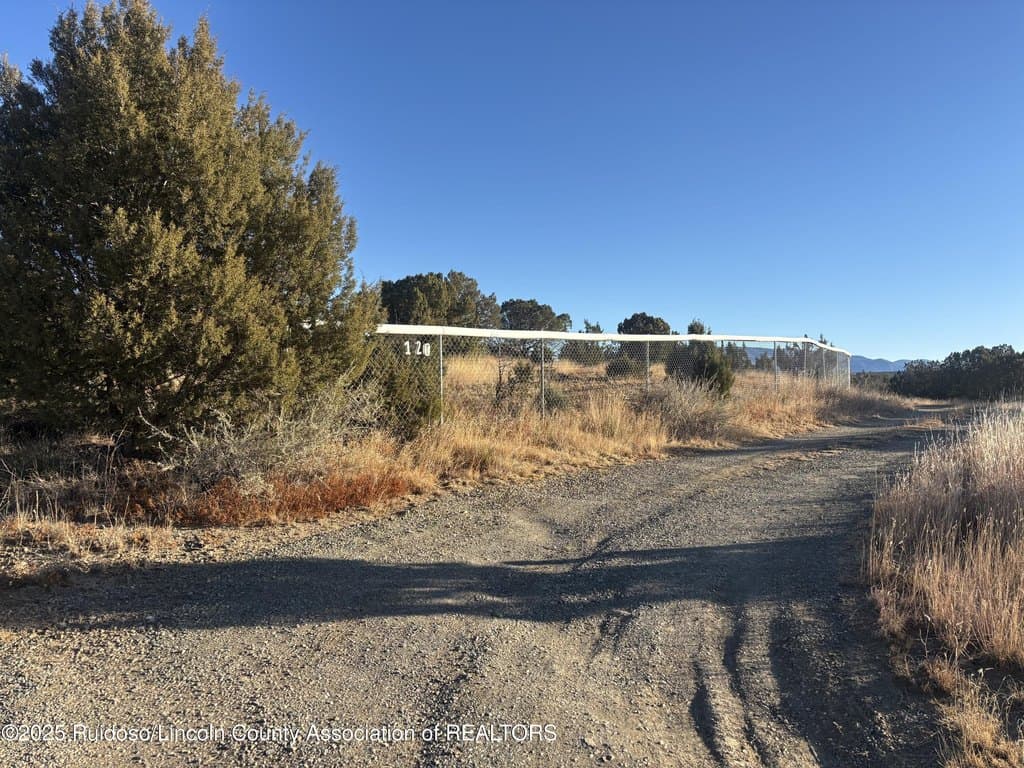 3 bedroom house for sale at 120 Lookout Peak Rd Lot 10 Capitan - $465,000