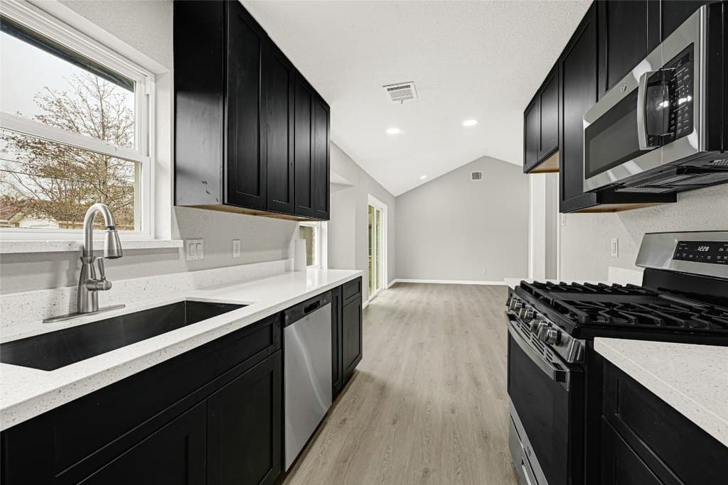 4 bedroom house for sale at 631 Branding Iron Ln Aldine - $234,999
