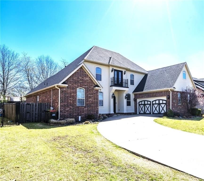 4 bedroom house for sale at 207 N Angel Falls Ln Springdale 72762 - $749,900