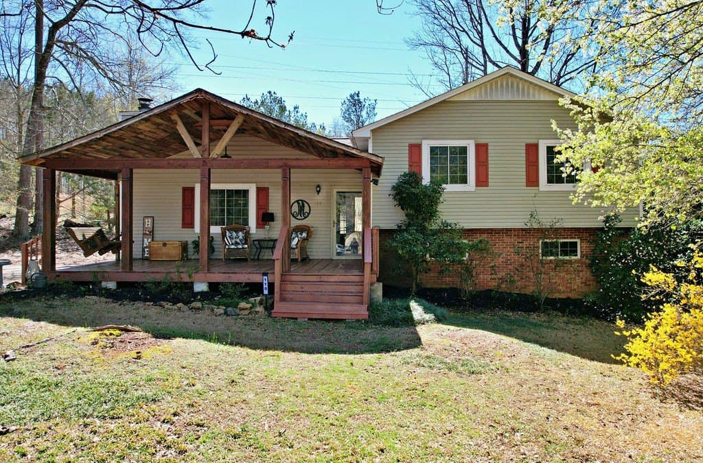 4 bedroom house for sale at 110 Cedar Creek Cir Central - $345,000