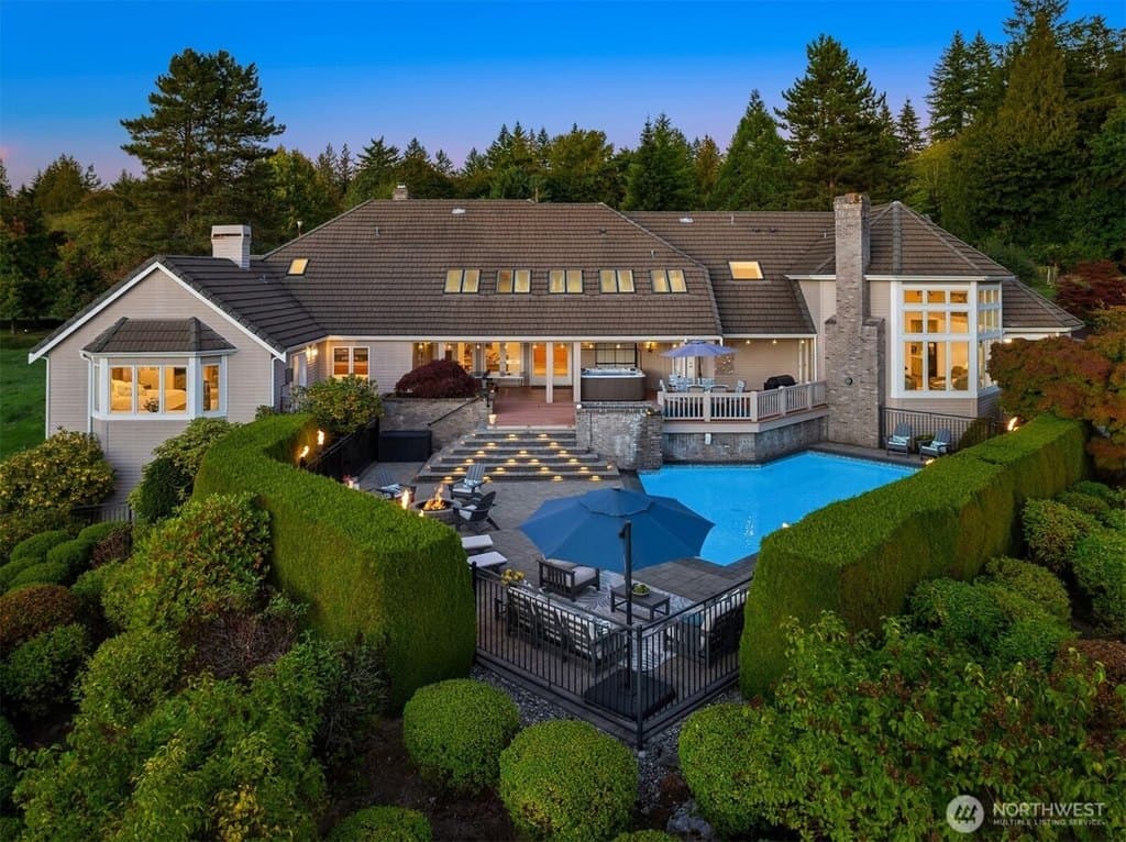 4 bedroom house for sale at 15312 76th St SE Chain Lake - $2,750,000