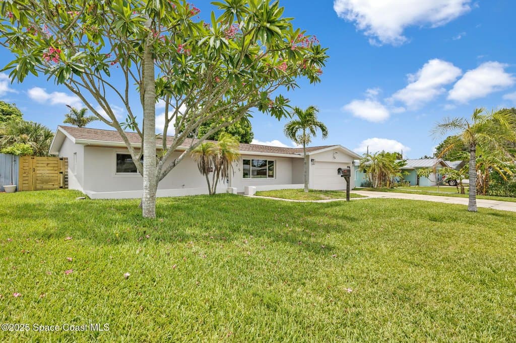 3 bedroom house for sale at 325 Park Ave Satellite Beach 32937 - $680,000