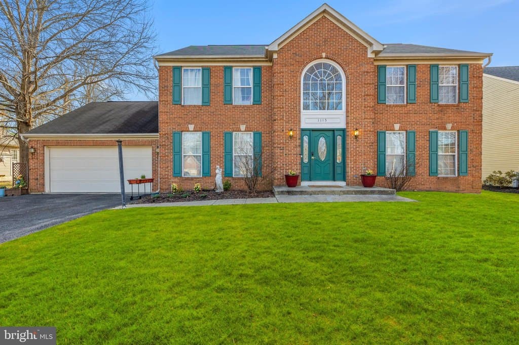 6 bedroom house for sale at 1115 Danbury Dr Bowie - $675,000