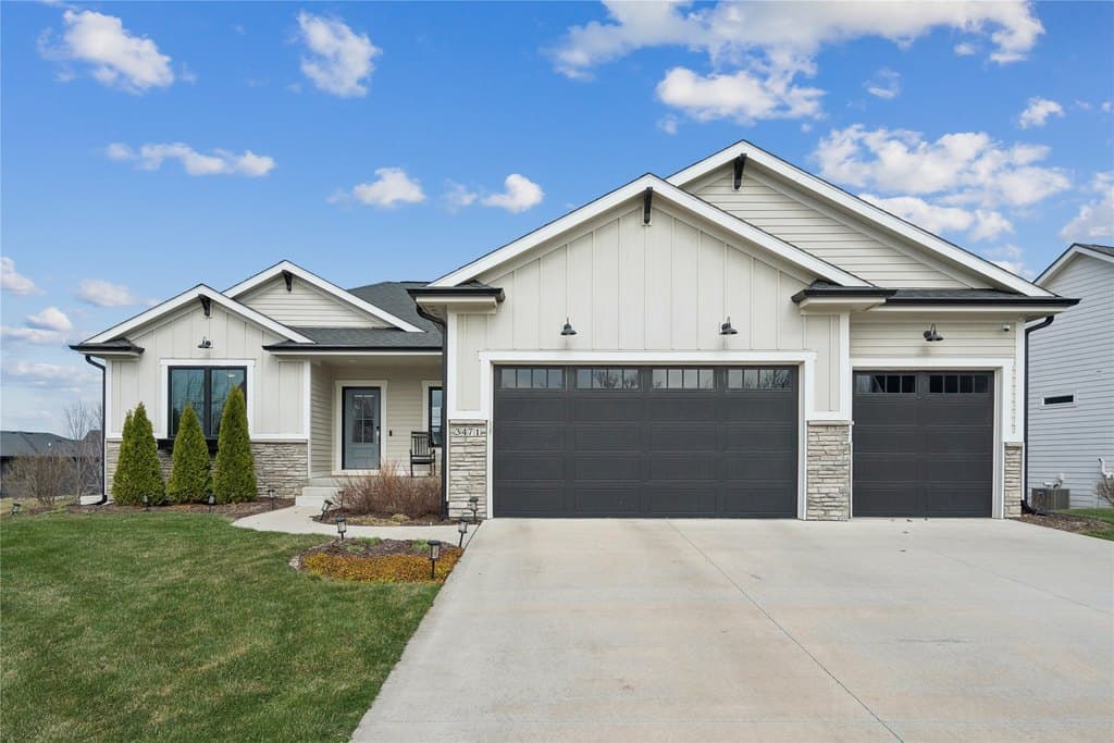 5 bedroom house for sale at 3471 NW 178th St Clive 50325 - $634,900