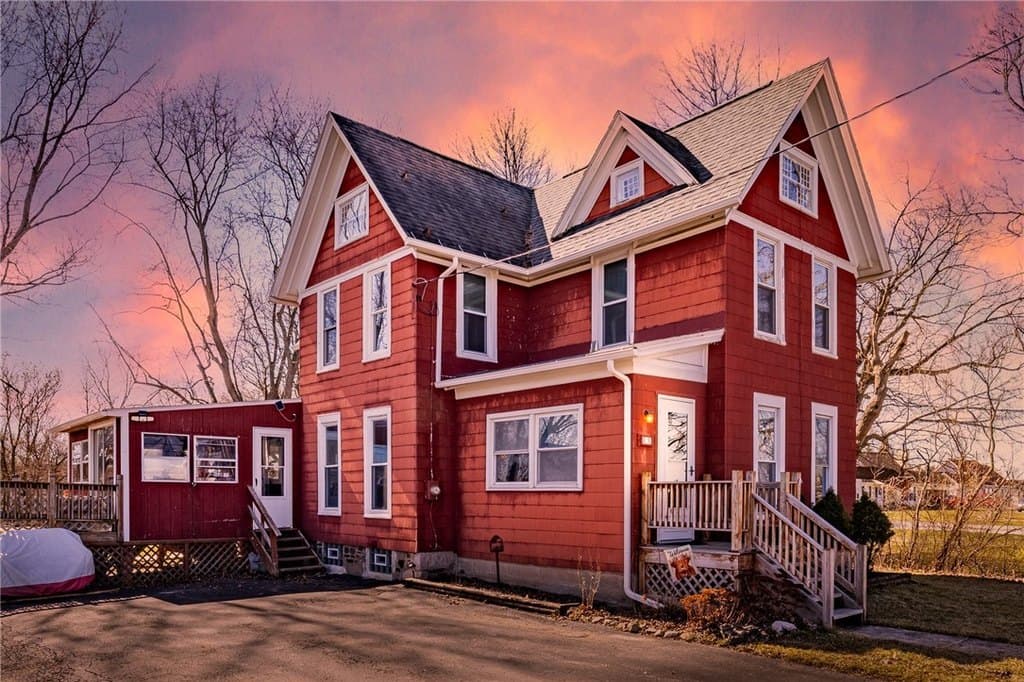 3 bedroom house for sale at 11 Hunter St Bergen - $199,900