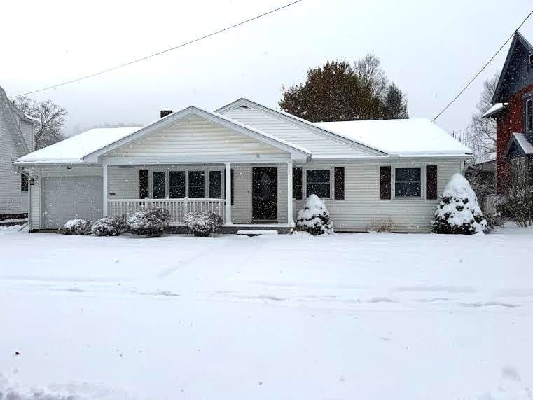 3 bedroom house for sale at 34 4th St Canisteo - $189,900