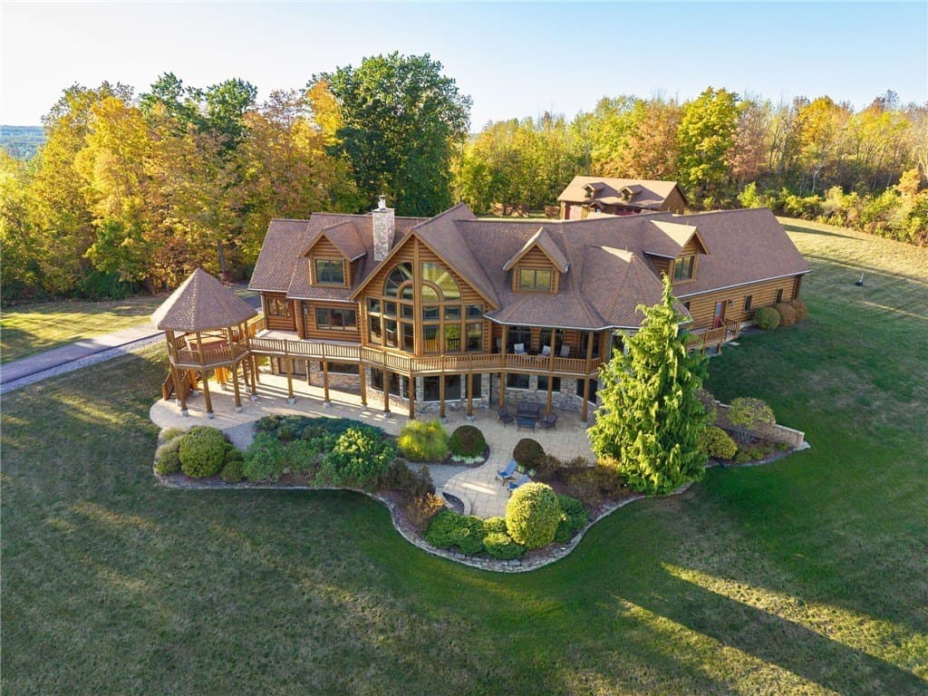 5 bedroom house for sale at 3970 County Road 40 Bloomfield - $2,700,000