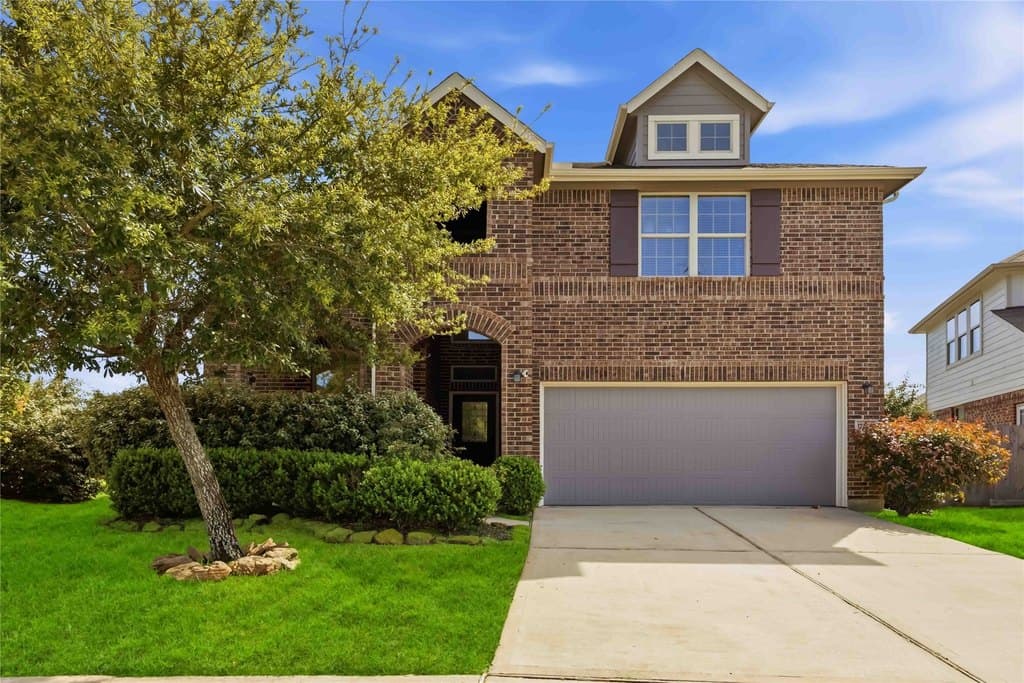 4 bedroom house for sale at 17206 Upper Ridge Ln Atascocita - $449,000