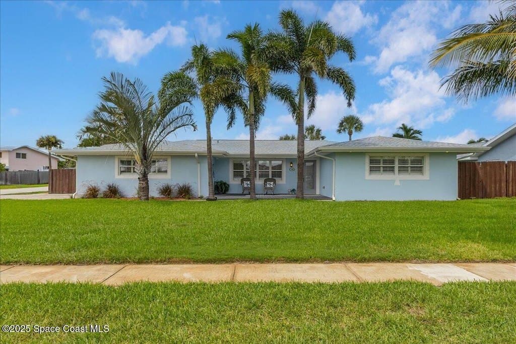 4 bedroom house for sale at 348 Sherwood Ave Satellite Beach 32937 - $799,999